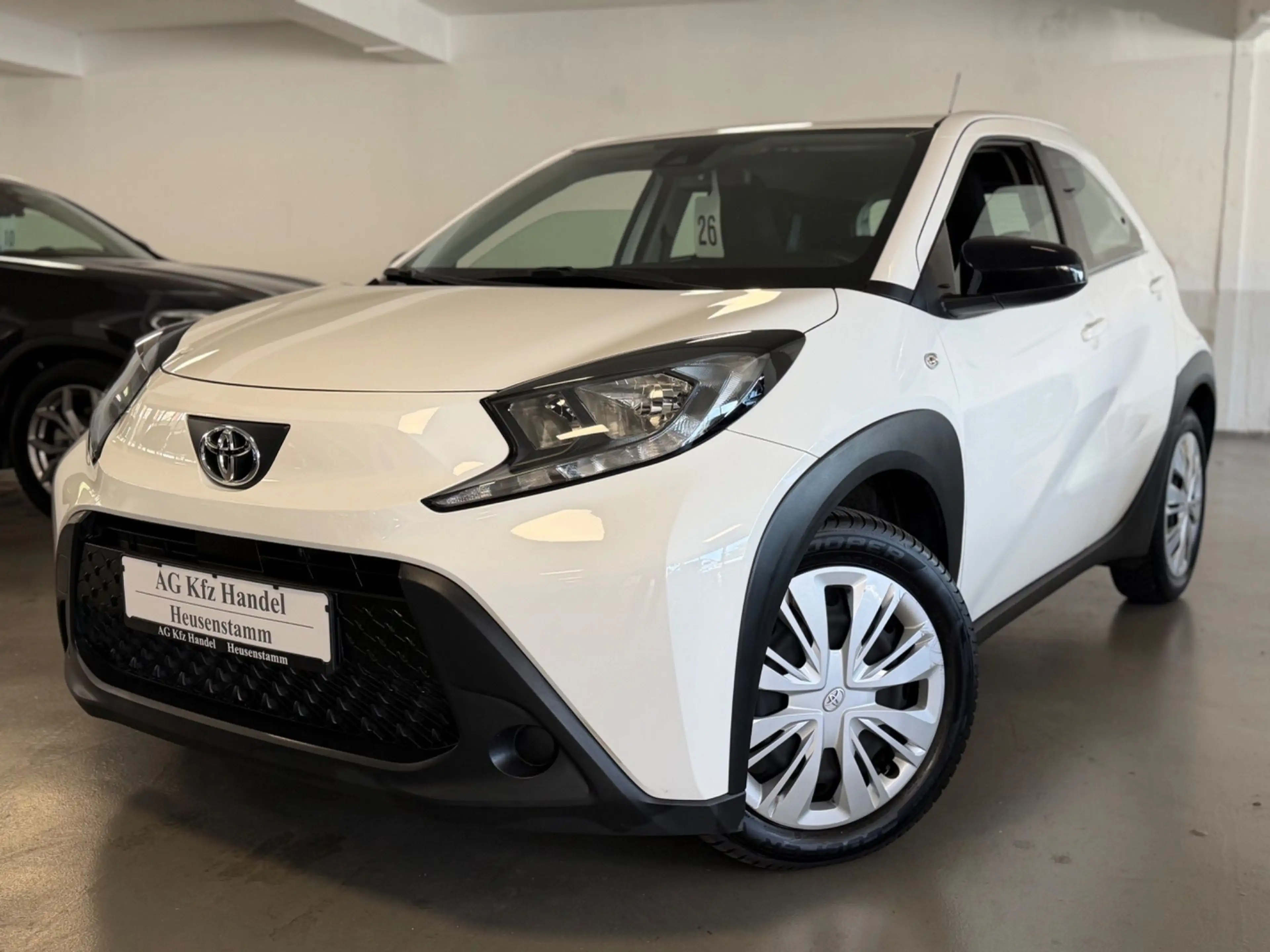 Toyota Aygo X Play CAM/SPUR/APPPLE CAR PLAY/MULTI — photo 4