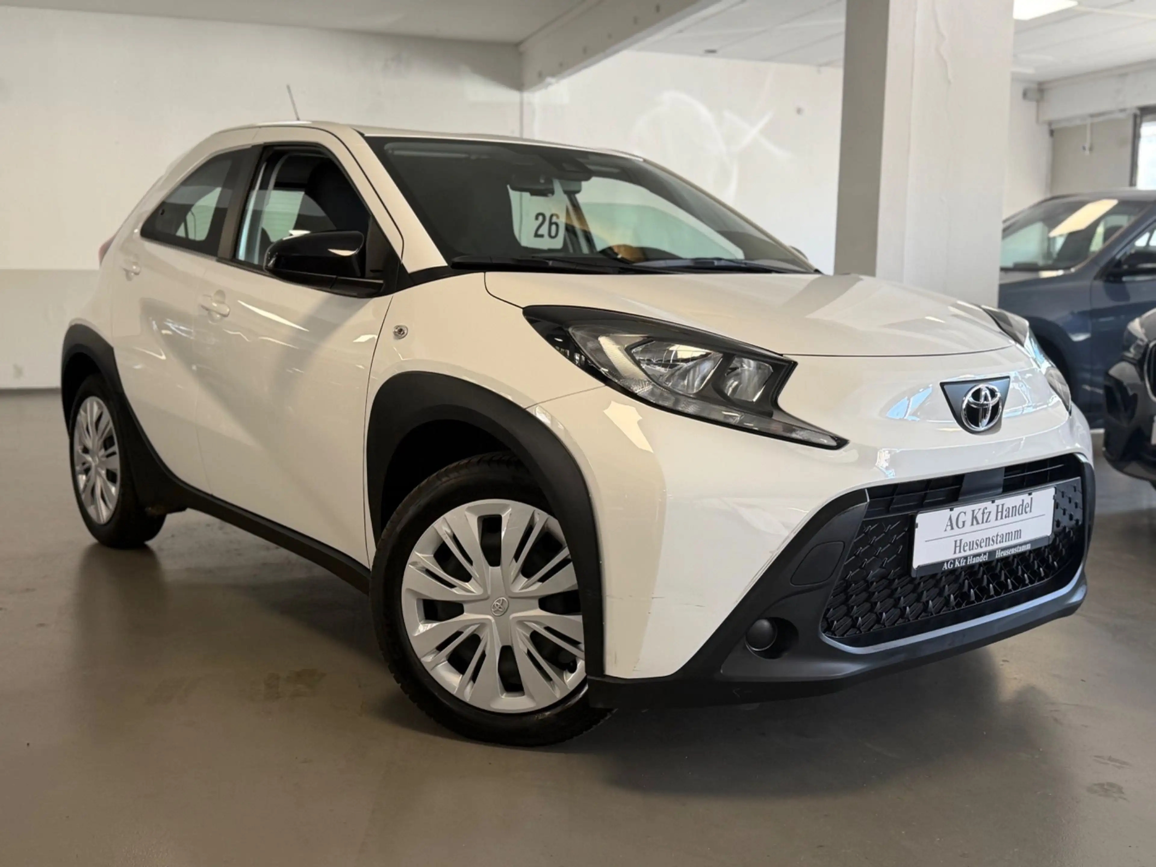 Toyota Aygo X Play CAM/SPUR/APPPLE CAR PLAY/MULTI