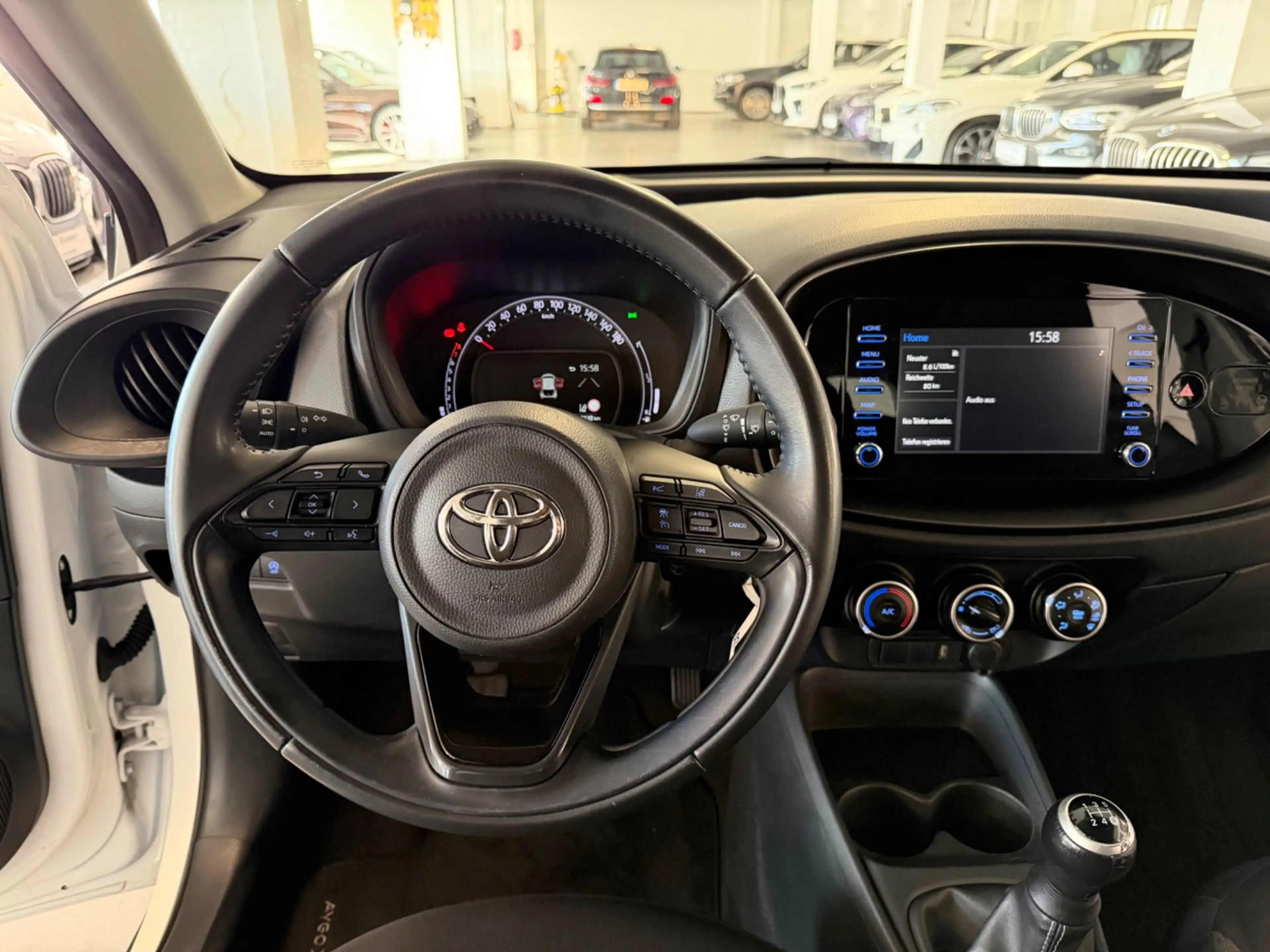 Toyota Aygo X Play CAM/SPUR/APPPLE CAR PLAY/MULTI — photo 14