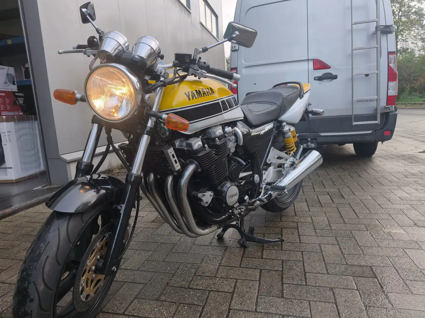 Yamaha XJR 1200 Желтый - 2