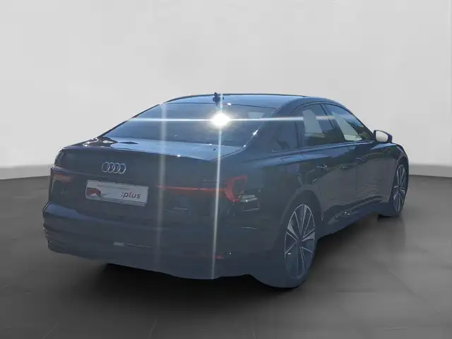 Audi A6 view 3