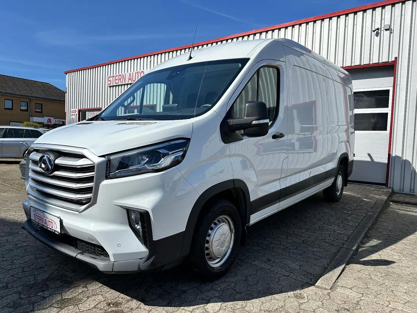 Maxus Deliver 9 Kasten Rückfahrkamera,Spurhalteassiste Weiß - 1