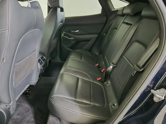 Jaguar E-Pace view 5