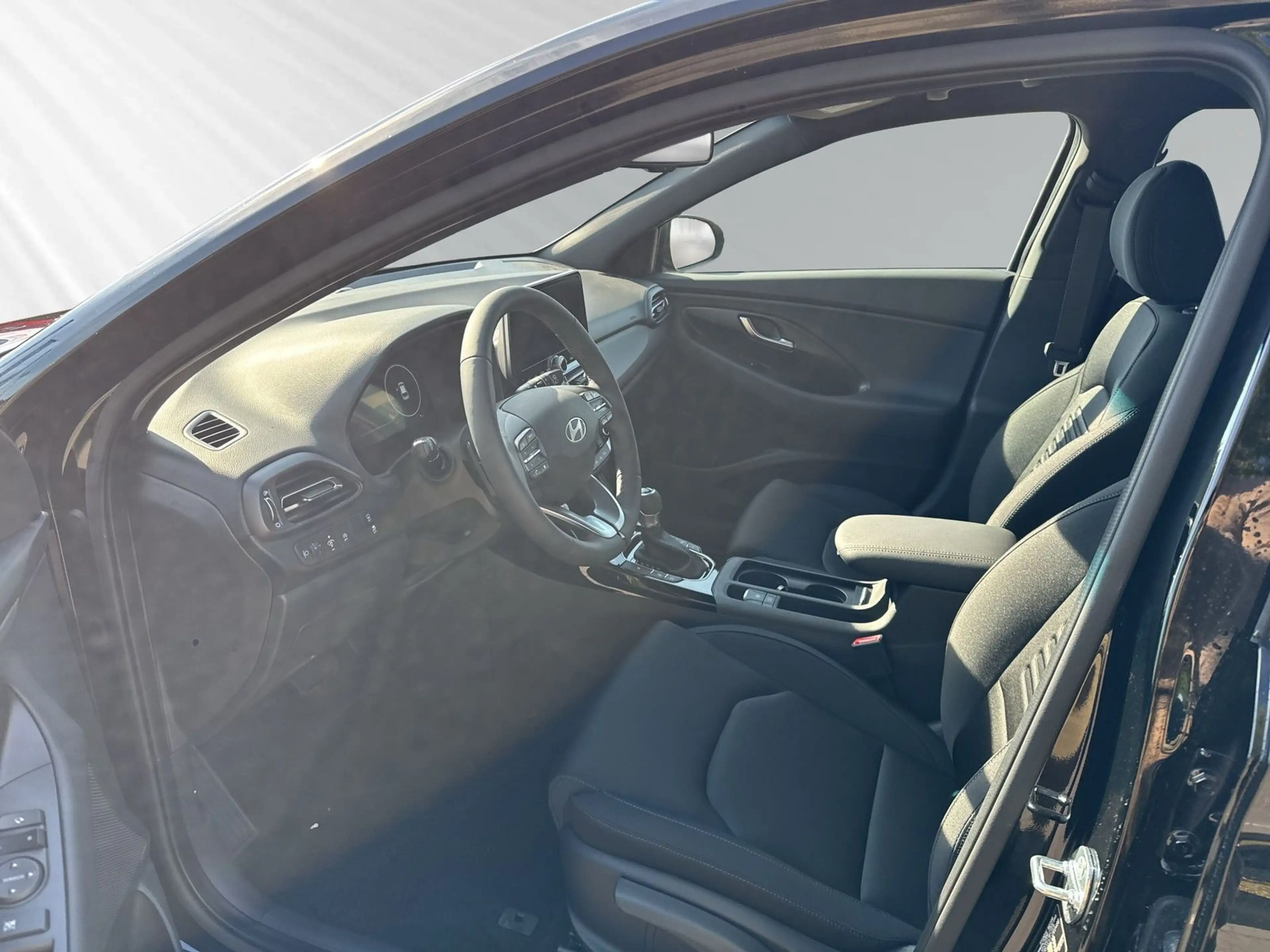 Hyundai i30 5T MY26 1.6 T-GDI 150PS 7DCT TREND +NAV+SHZ+ — photo 9