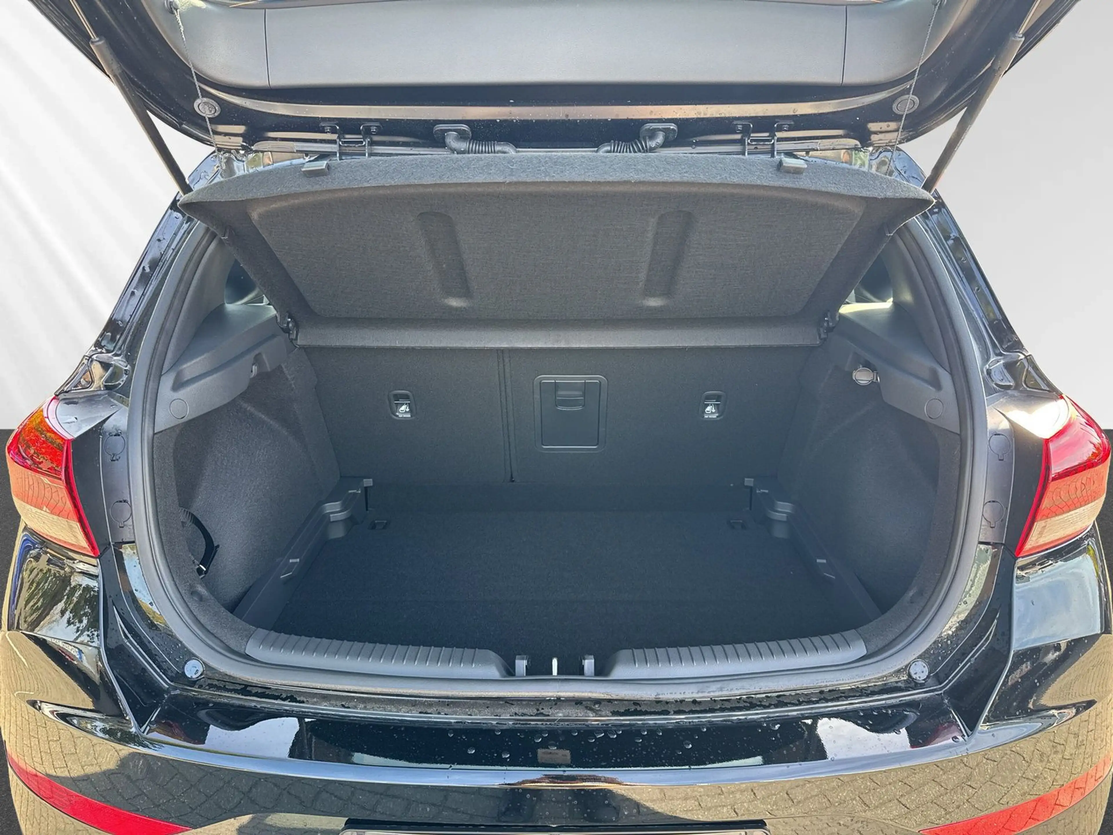 Hyundai i30 5T MY26 1.6 T-GDI 150PS 7DCT TREND +NAV+SHZ+ — photo 7