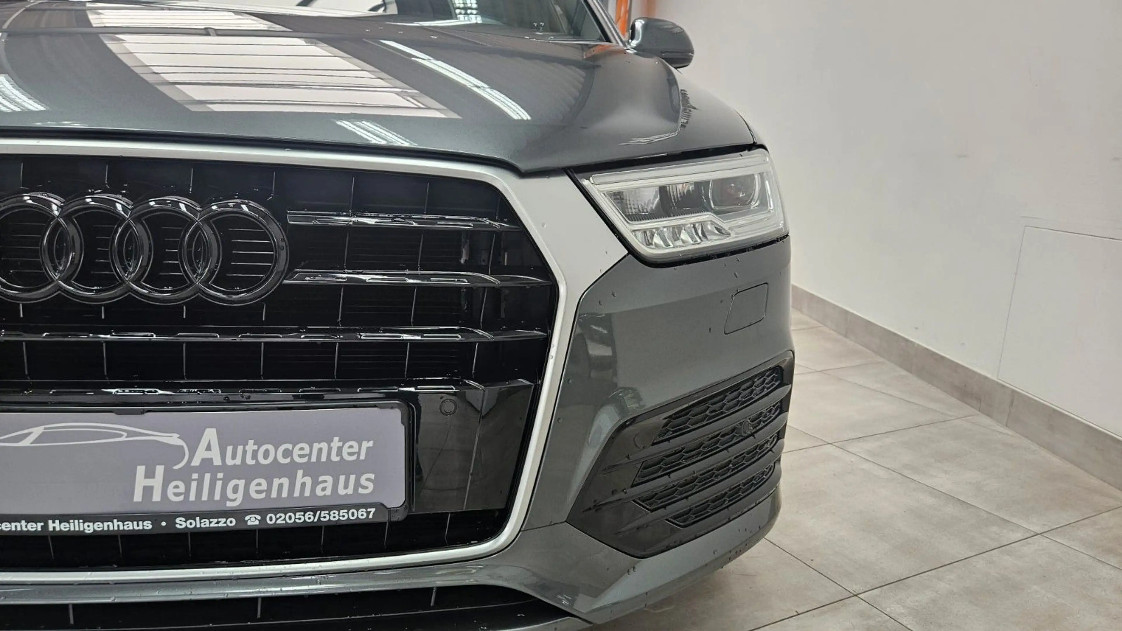 Audi Q3 1.4TSI S-Line sport Navi LED Alcantara 20Zoll — photo 11