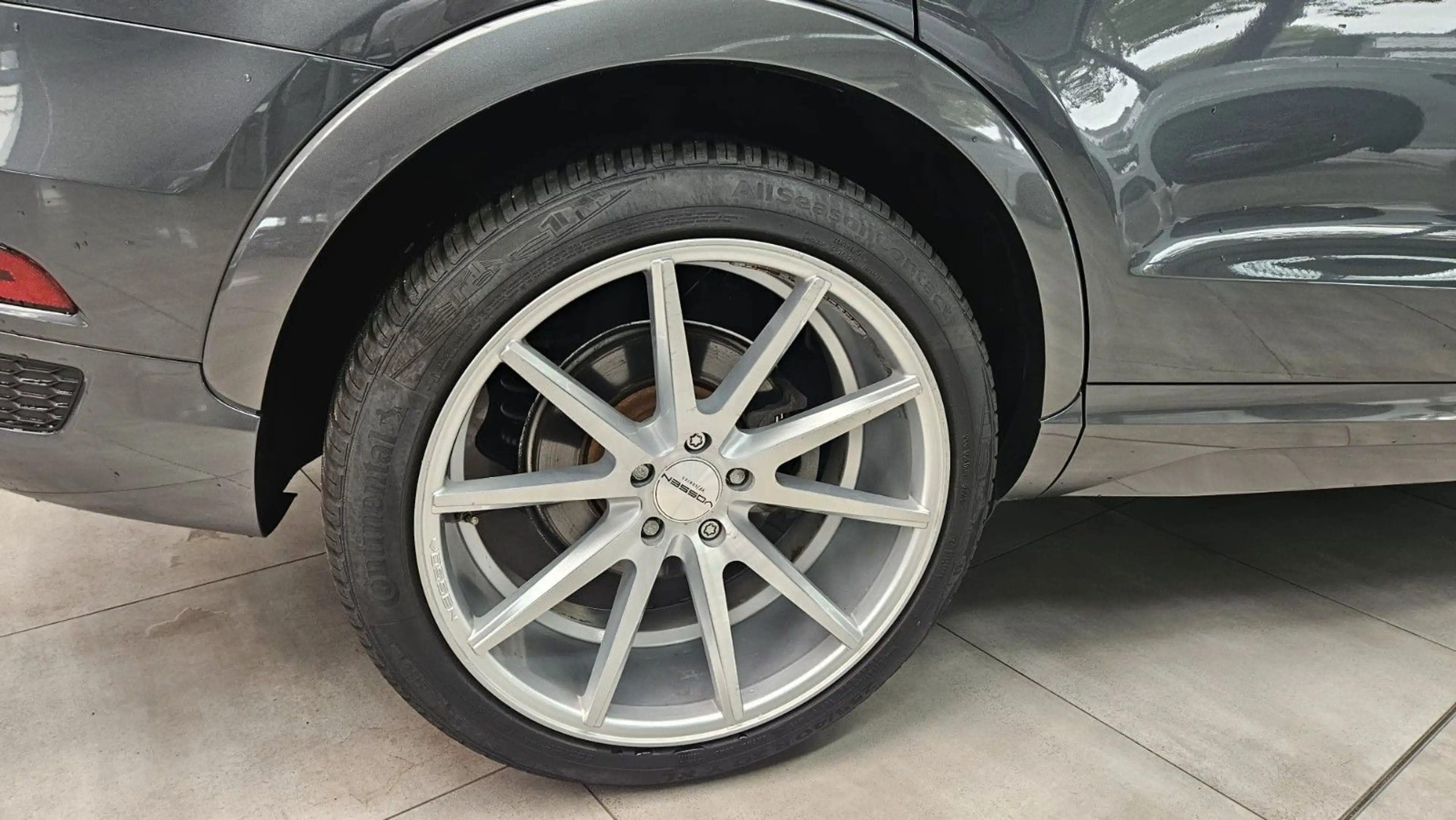 Audi Q3 1.4TSI S-Line sport Navi LED Alcantara 20Zoll — photo 4