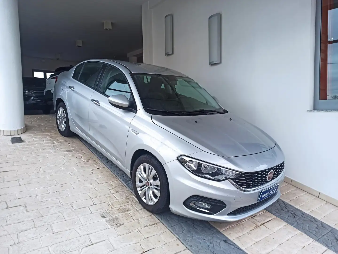 Fiat Tipo 4p 1.4 Opening Edition 95cv Silber - 1