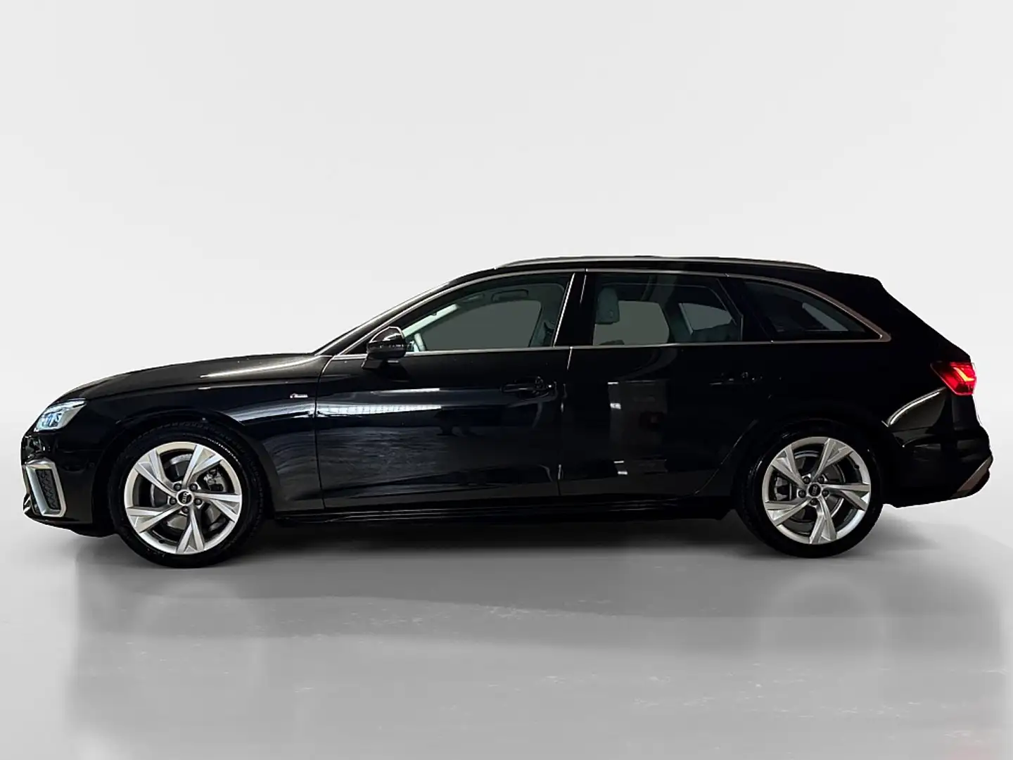 Audi A4 Avant 35 TFSI S-line S-tronic Noir - 2