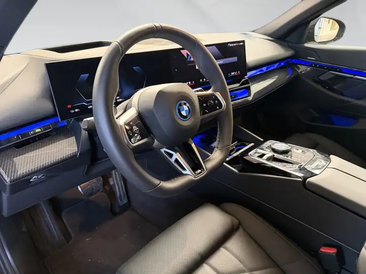BMW 2026, foto 16