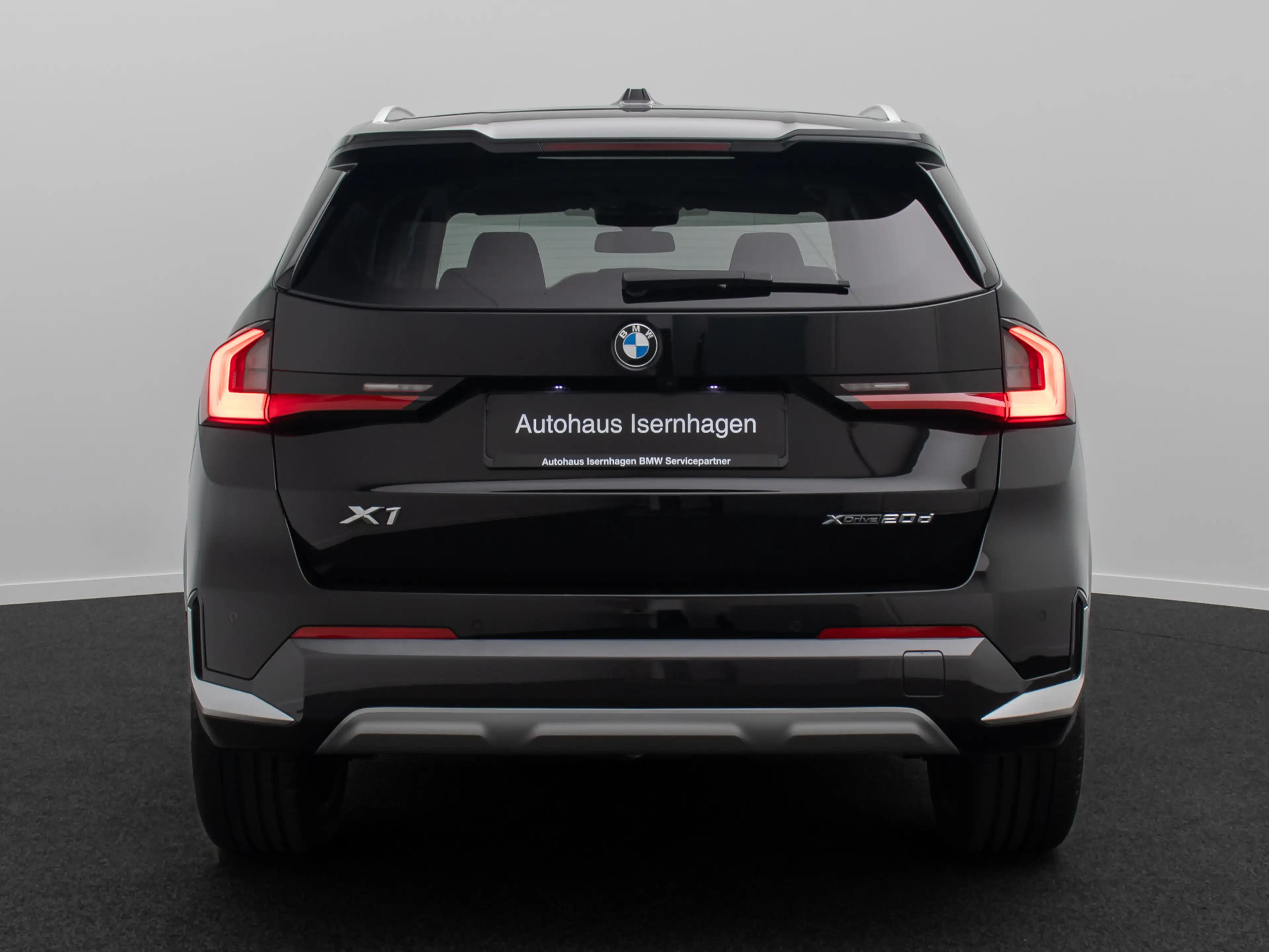 BMW X1 xLine Kamera H K AHK DAB Panorama 19 — photo 8