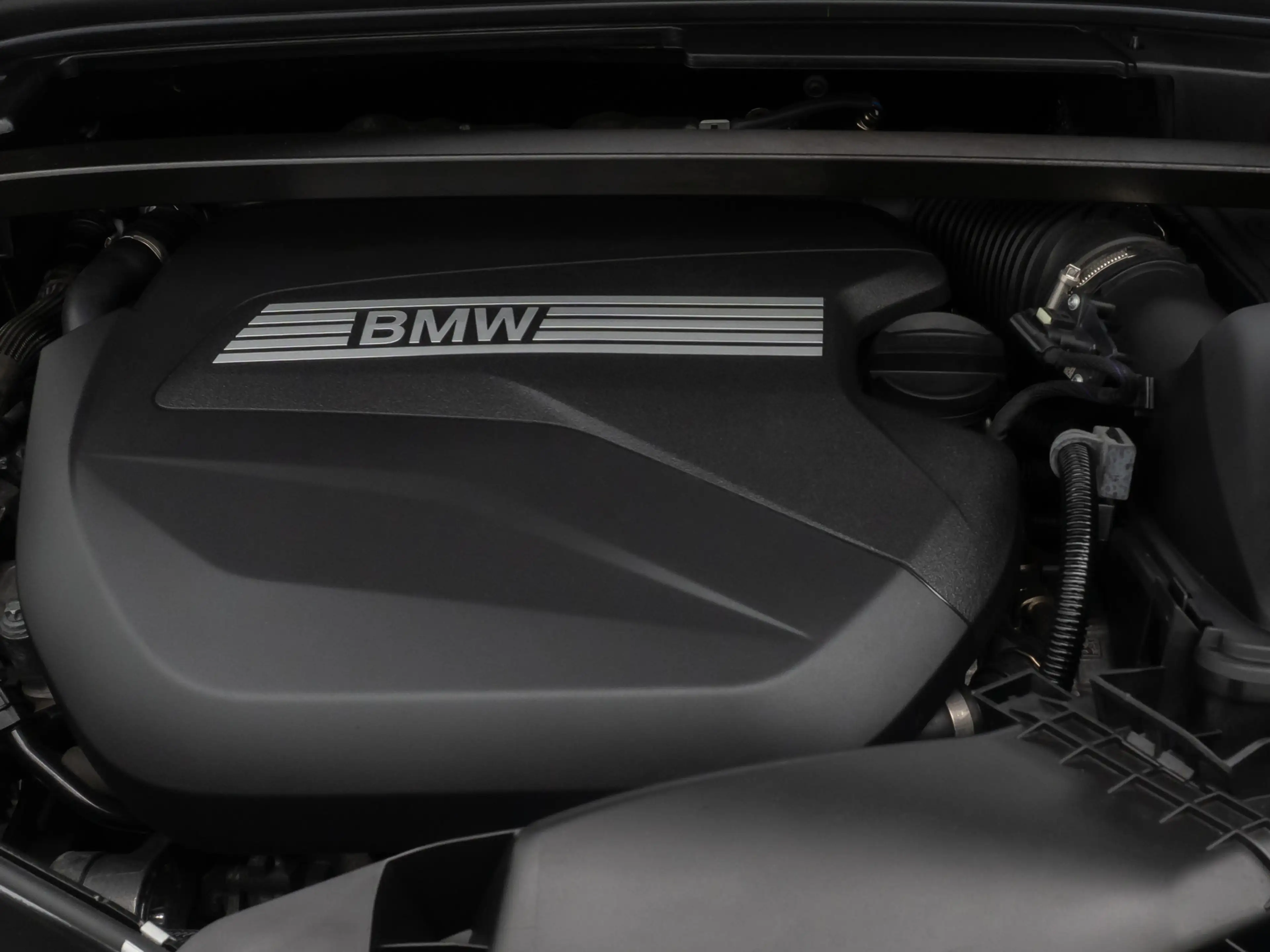 BMW X1 xLine Kamera H K AHK DAB Panorama 19 — photo 14