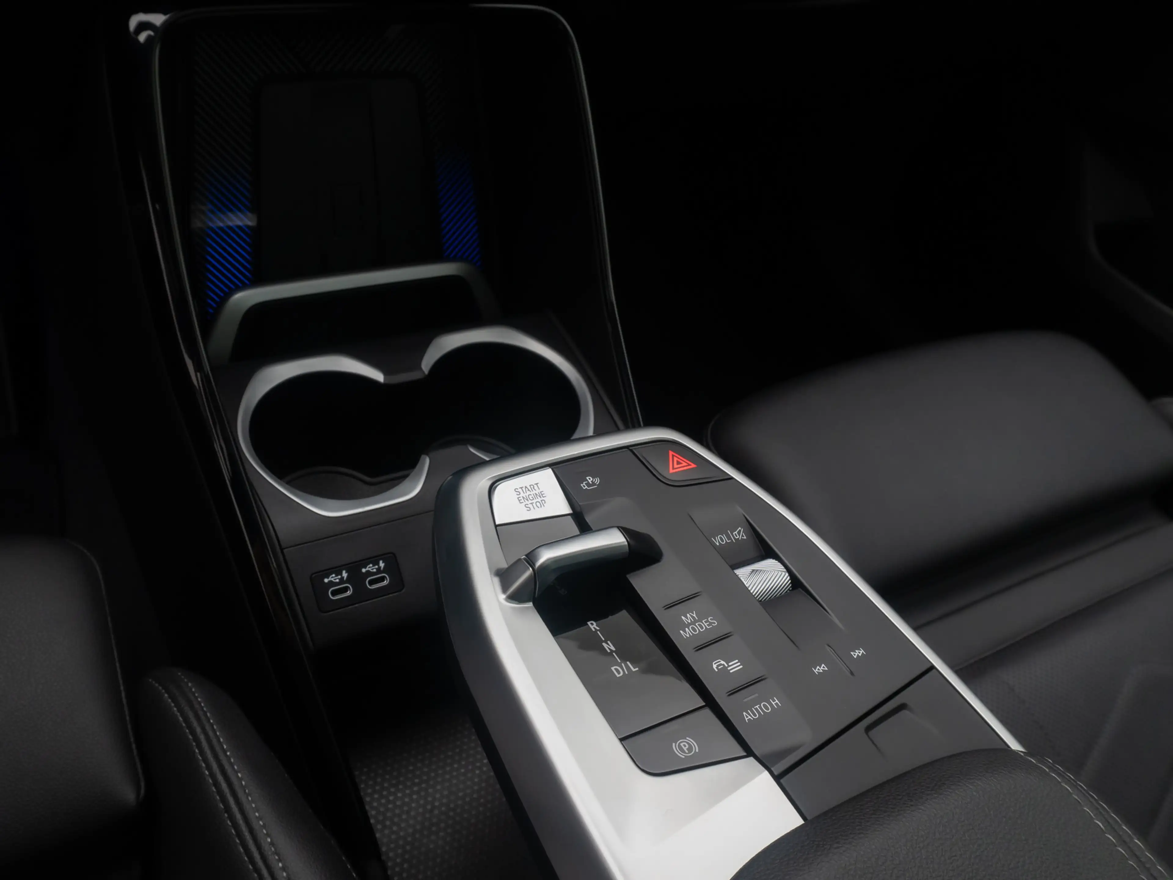 BMW X1 xLine Kamera H K AHK DAB Panorama 19 — photo 22