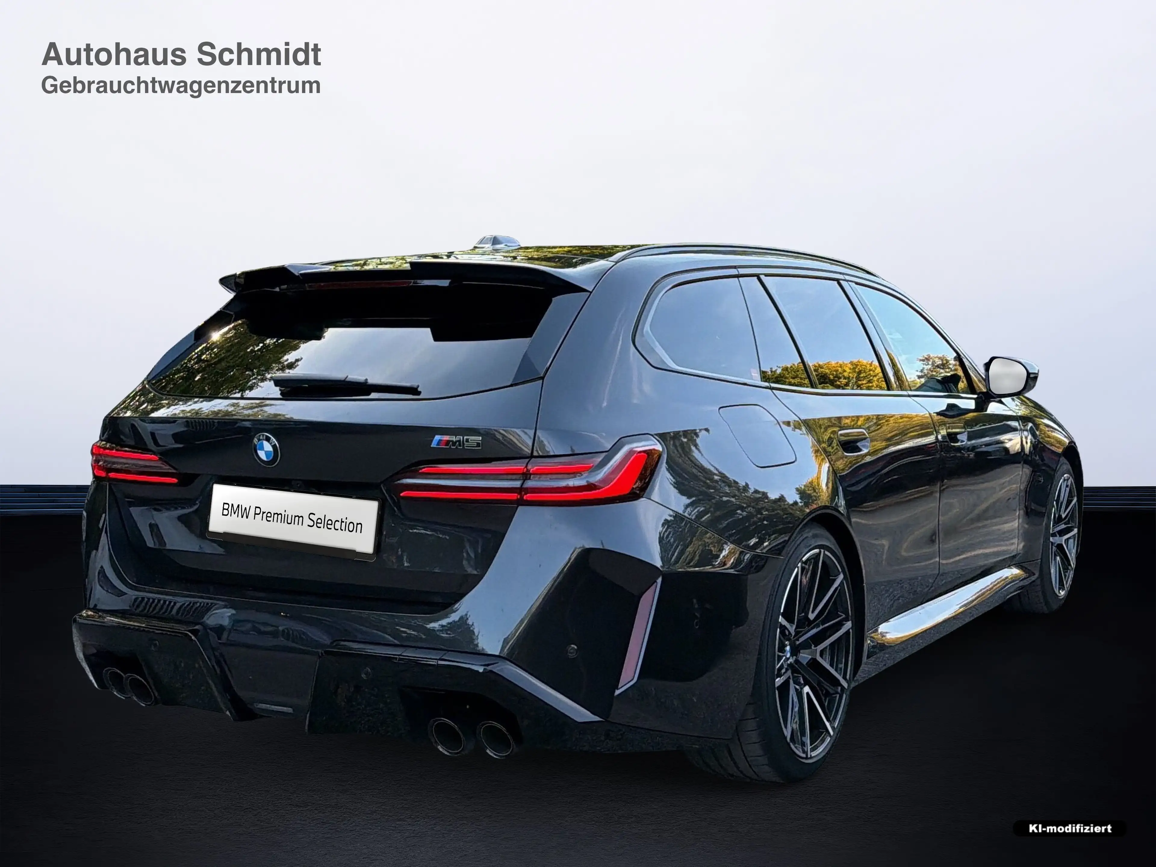BMW M5 Touring *B&W*Iconic*AHK*Driv a Prof*Park+*M Drive* — photo 5