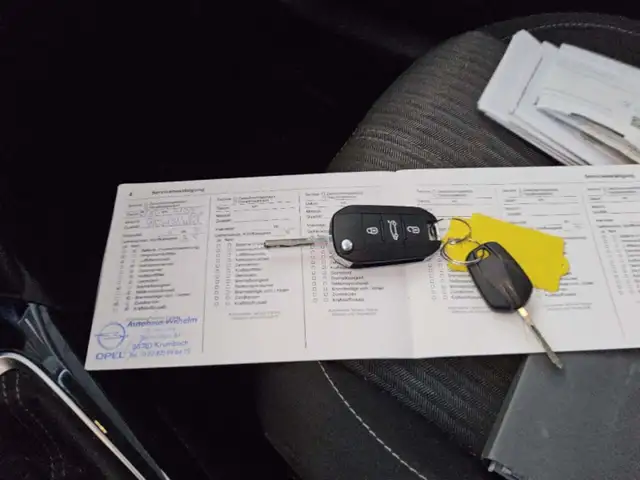 Opel Corsa view 10