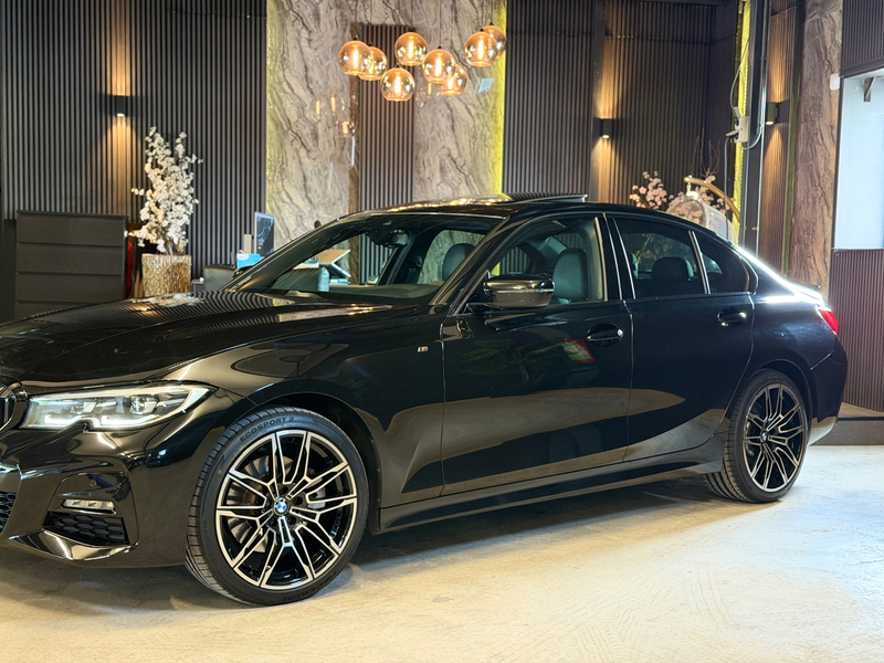 BMW 330 3-serie 330i M Sport|Full option — photo 6