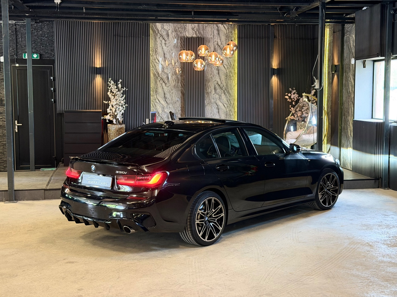 BMW 330 3-serie 330i M Sport|Full option — photo 2