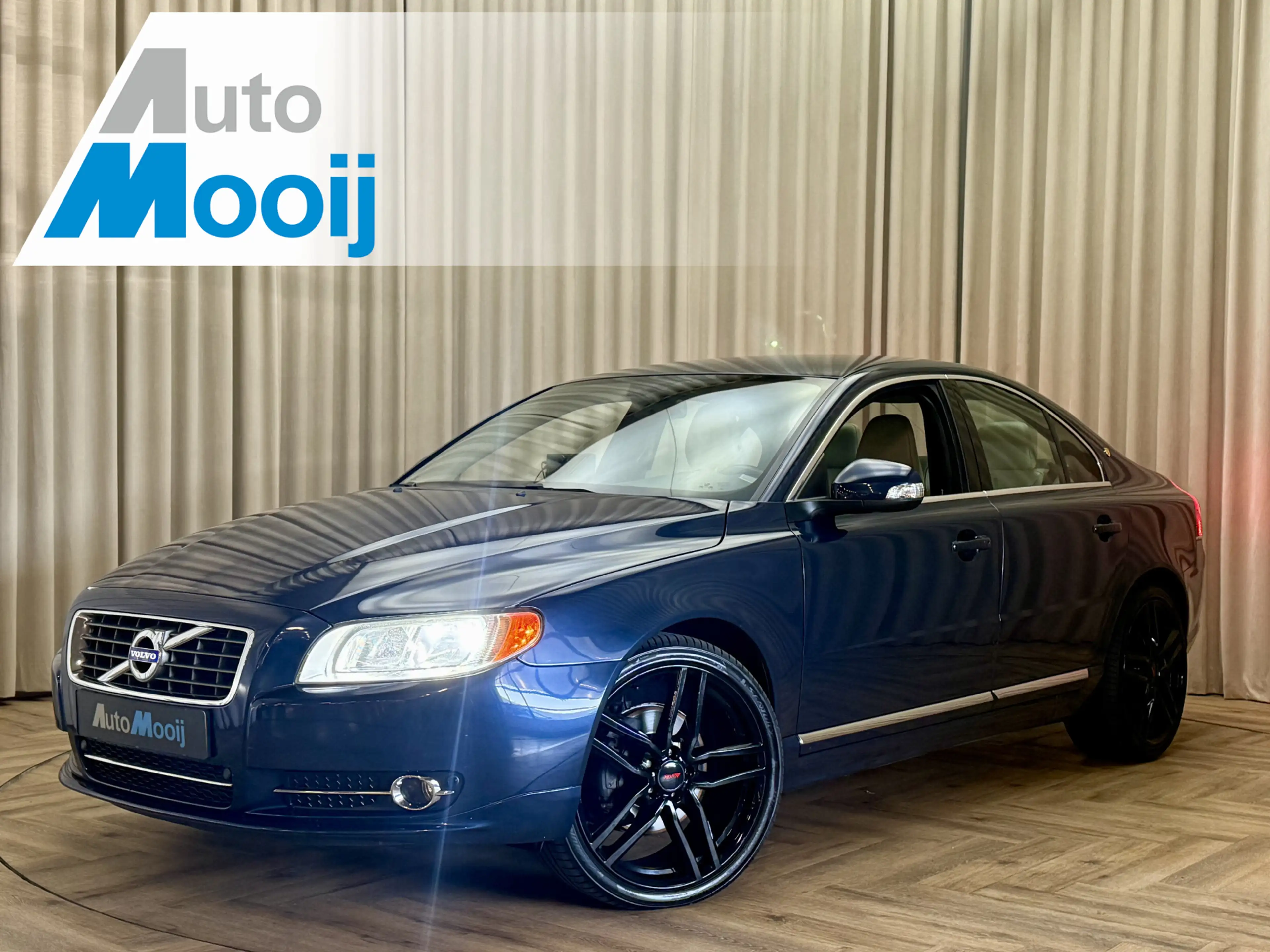 Volvo S80 2.0 T Momentum *Org.NL!* 200 PK / Dealer Onderhoud
