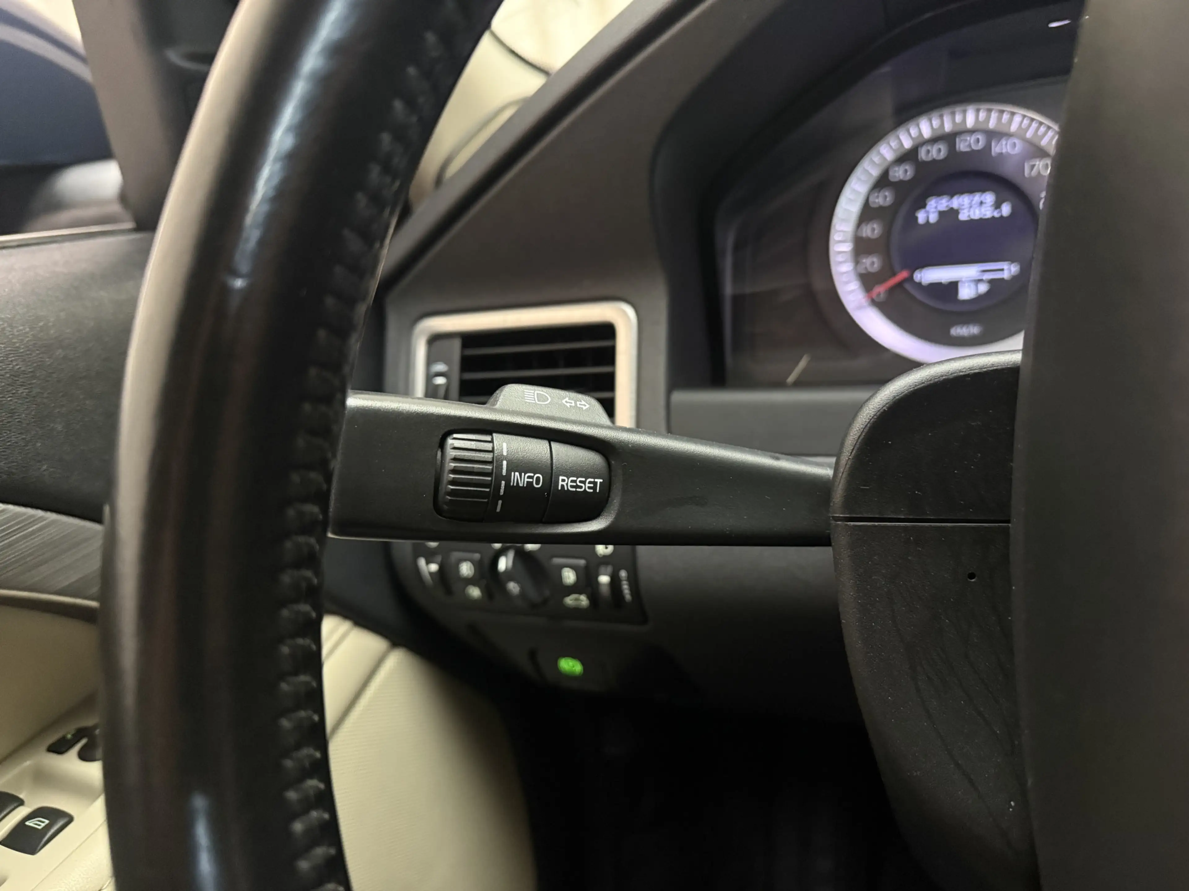 Volvo S80 2.0 T Momentum *Org.NL!* 200 PK / Dealer Onderhoud — photo 29