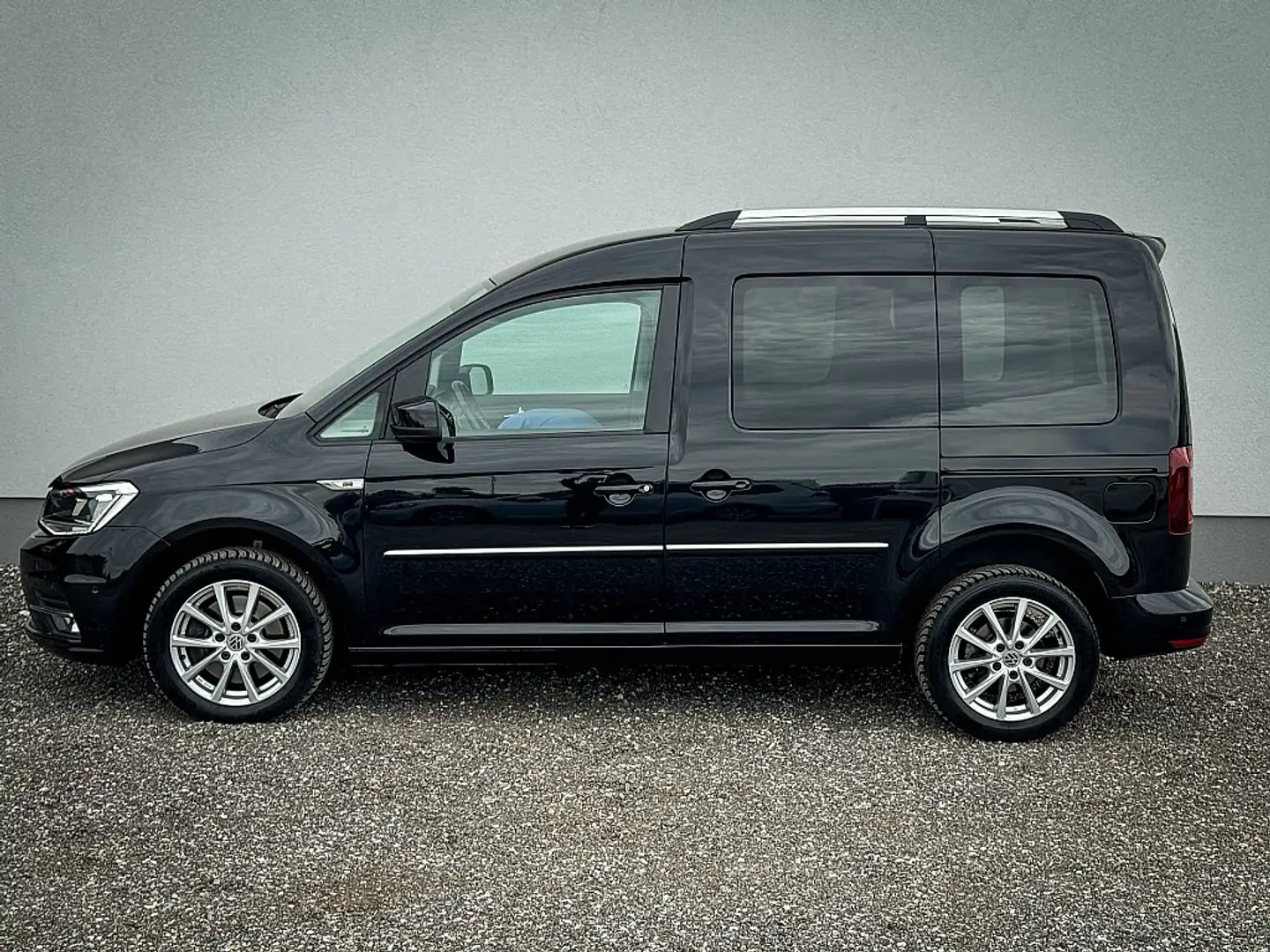Volkswagen Caddy Kombi Highline 2,0 TDI DSG Schwarz - 2