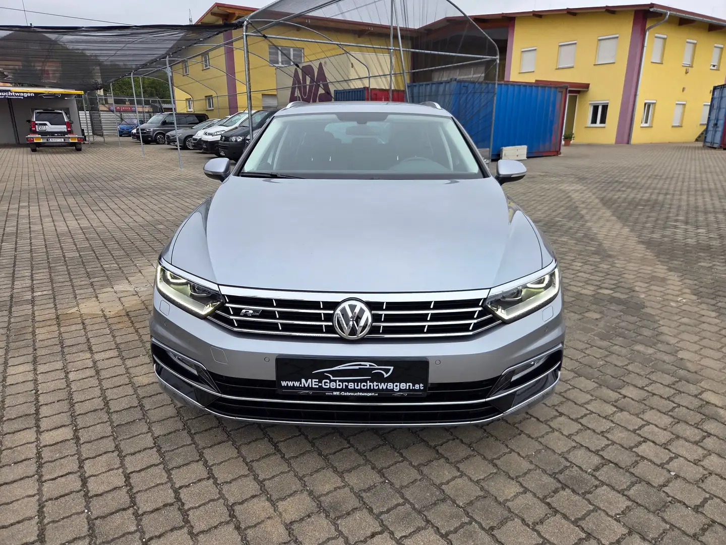 Volkswagen Passat Variant *Highline/R-LINE/KAMERA/ACC/VIRTUELL/NAV/PDC/ALU* Grau - 2