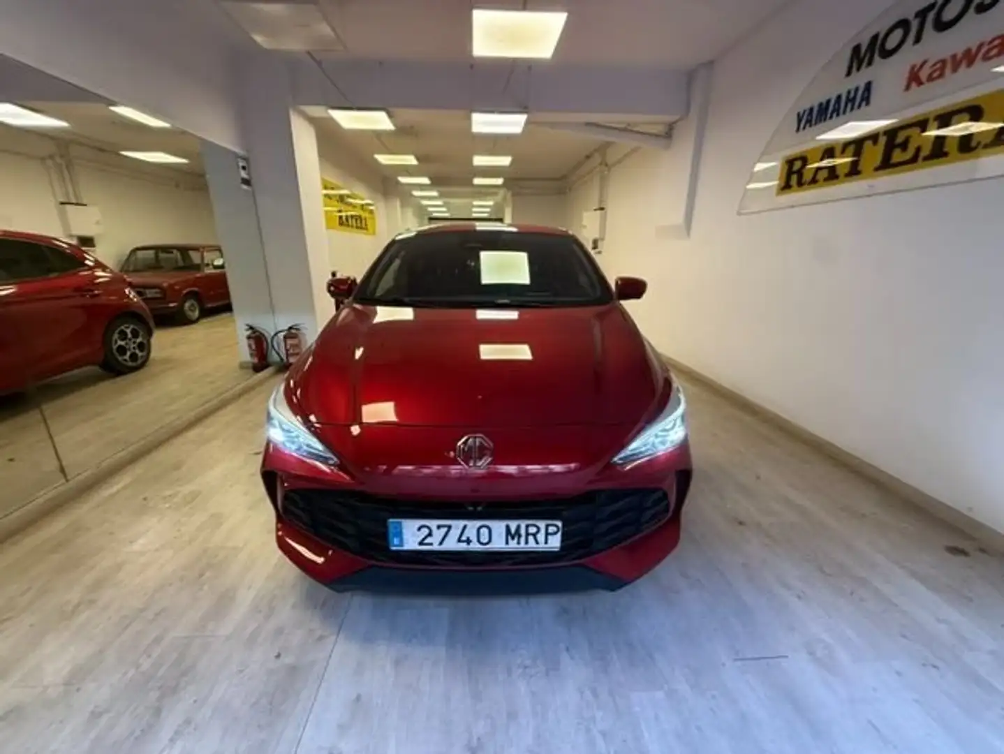 MG MG3 3 1.5 Hybrid+ Standard 143kW Burdeos - 2