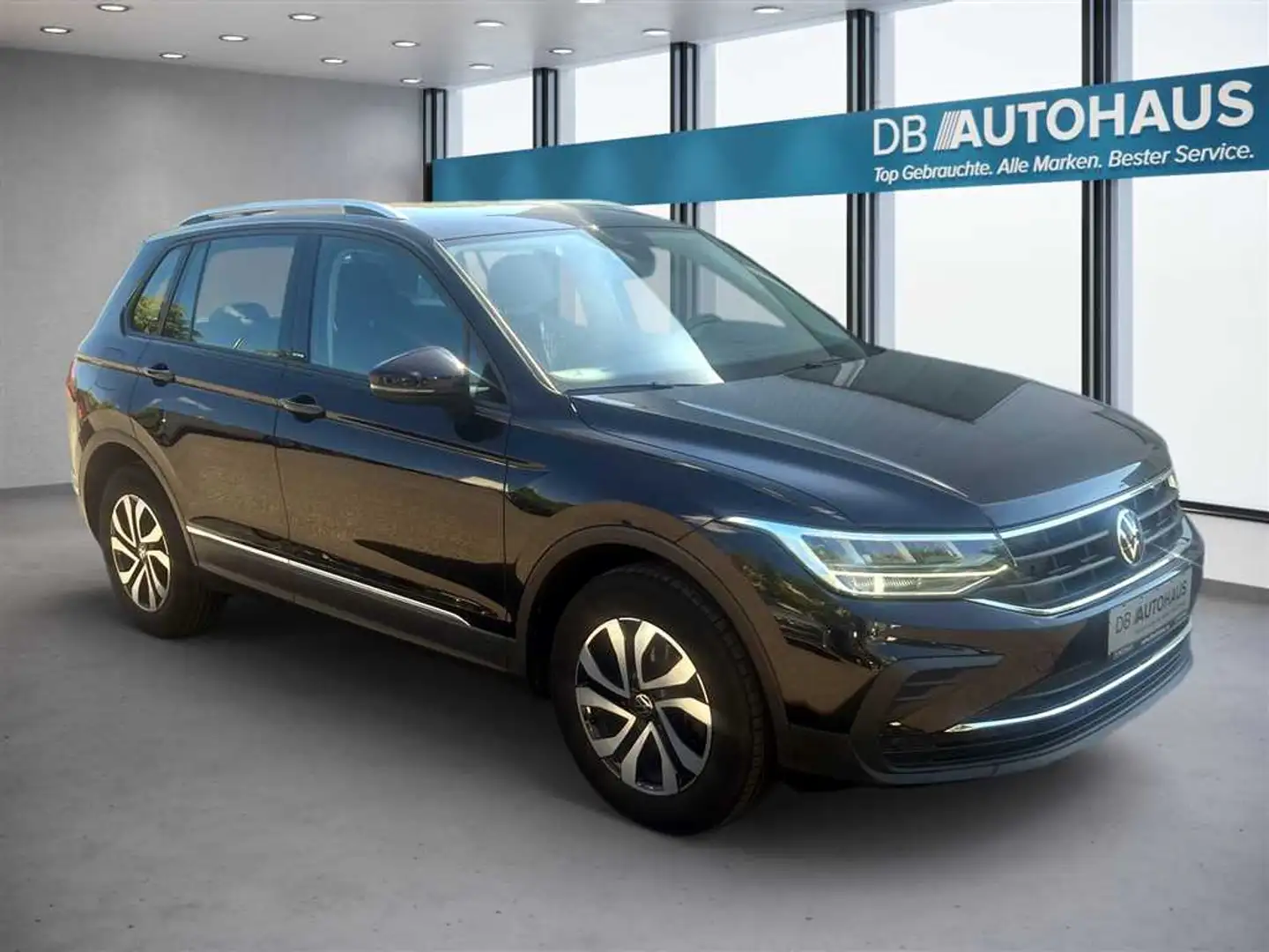 Volkswagen Tiguan Active 1.5 TSI Schwarz - 2