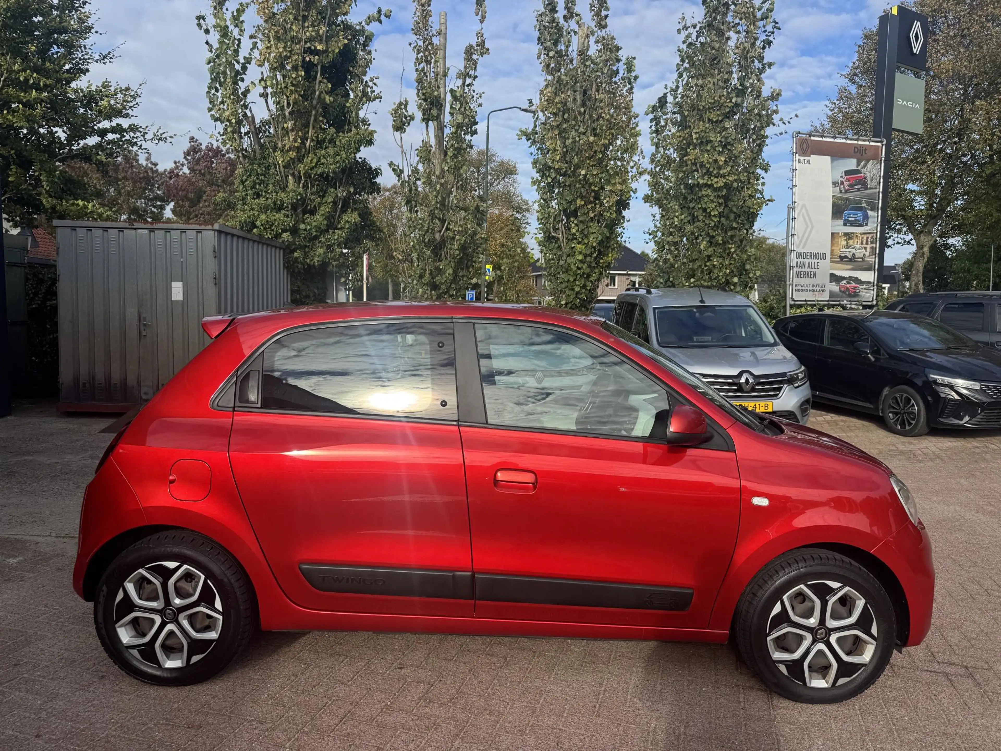 Renault Twingo 1.0 SCe Collection — photo 4