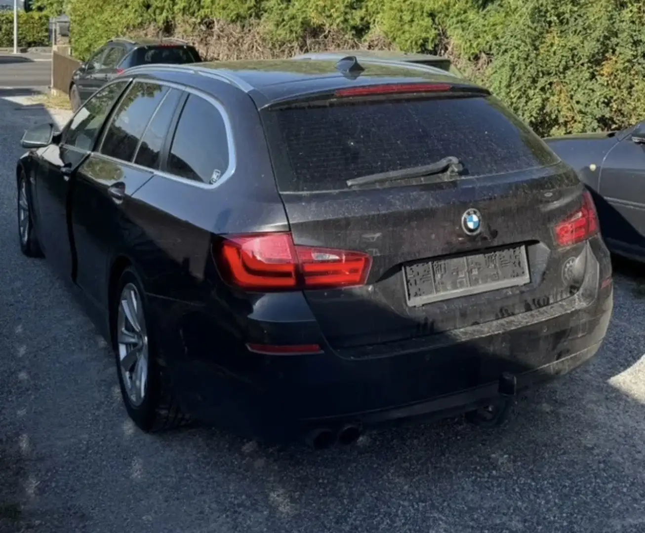 BMW 525 525d F11 6 Zylinder Schwarz - 2