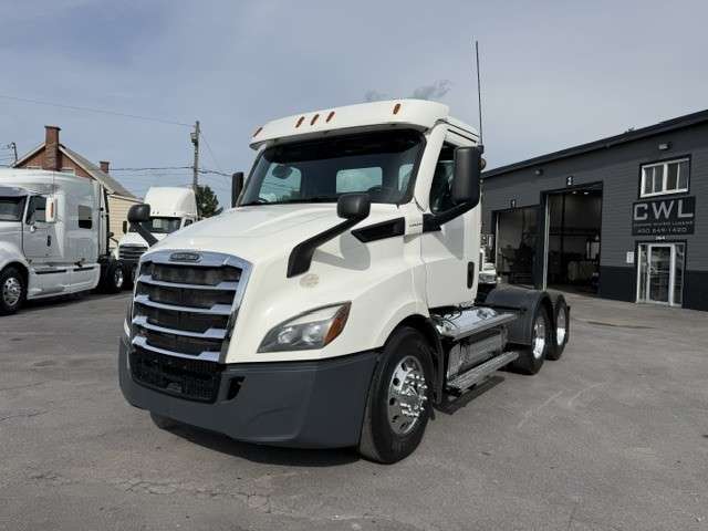 2020 Freightliner Cascadia