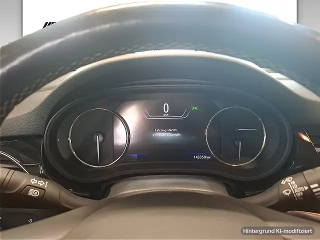 Opel Astra view 8
