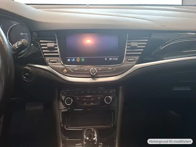 Opel Astra view 10