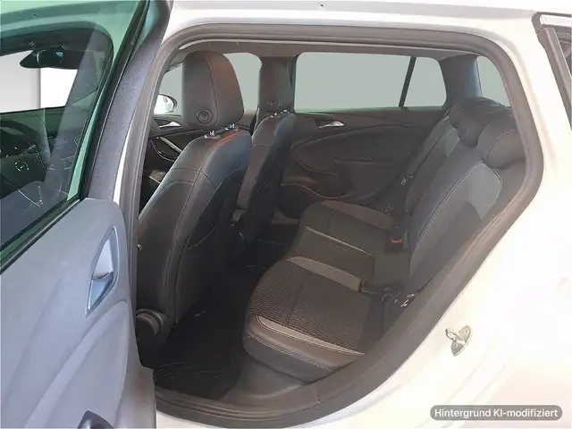 Opel Astra view 11