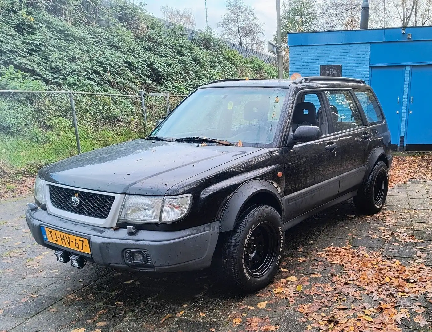 Subaru Forester 2.0 AWD verhoogt en verbreedt (project) Černá - 1