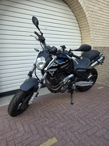 Yamaha MT-03 - foto 6