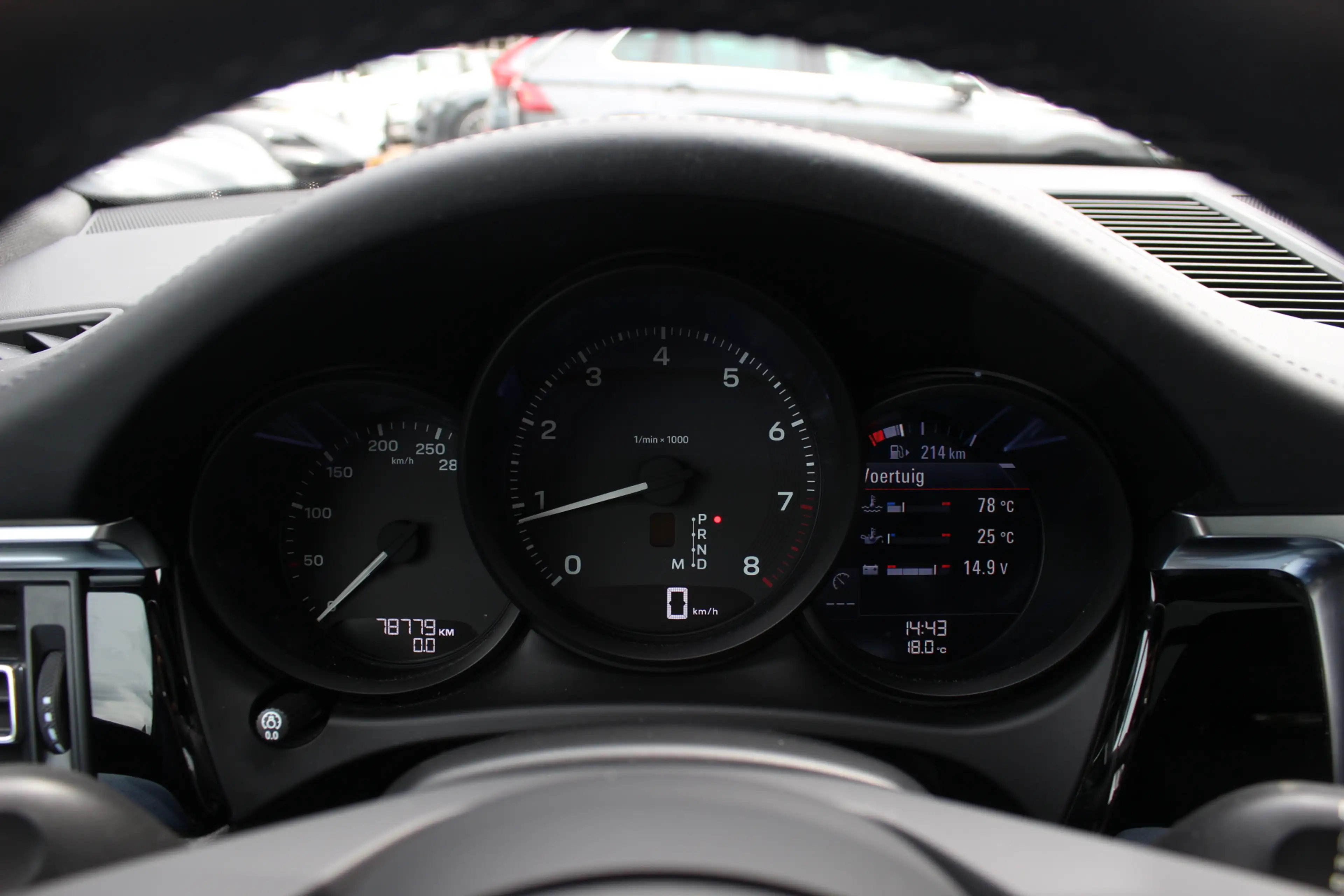 Porsche Macan 2.0 T / Trekhaak / Panoramadak / Camera / Luchtver — photo 19