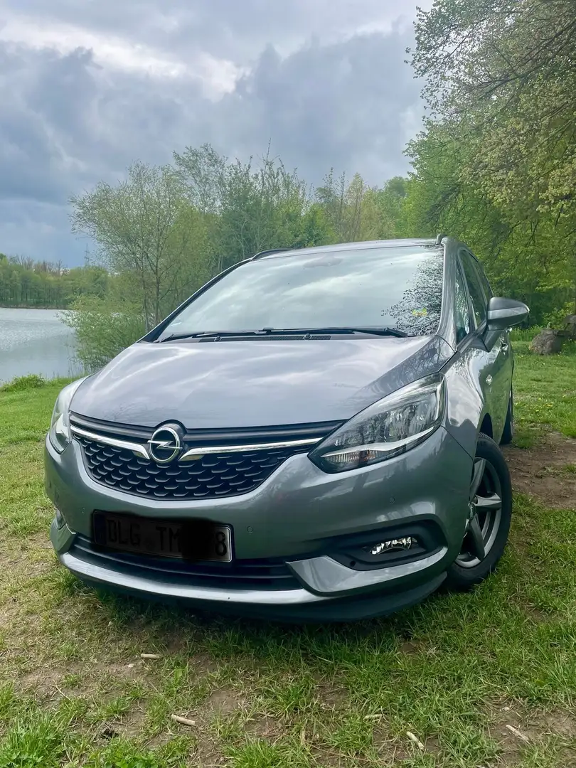 Opel Zafira Active - 2