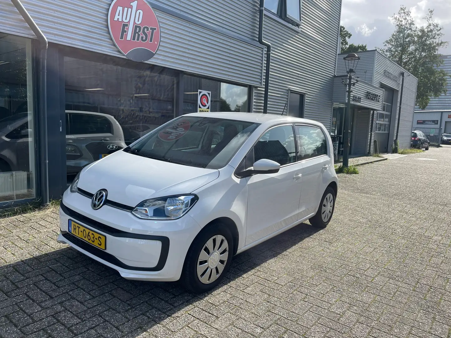 Volkswagen up! 1.0 BMT move up! Airco / NL auto / Blanc - 2