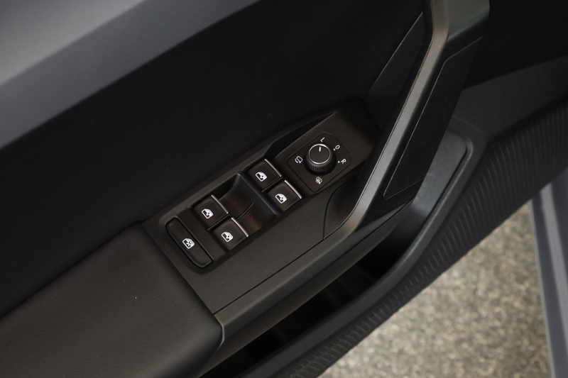SEAT Leon Sportstourer 2.0 TDI DSG FR LED Nav Key Kam — photo 13