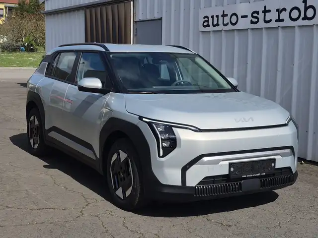 Kia EV3 81,4kWh Long Range Air LP: 44.290 Leasing: 34.000