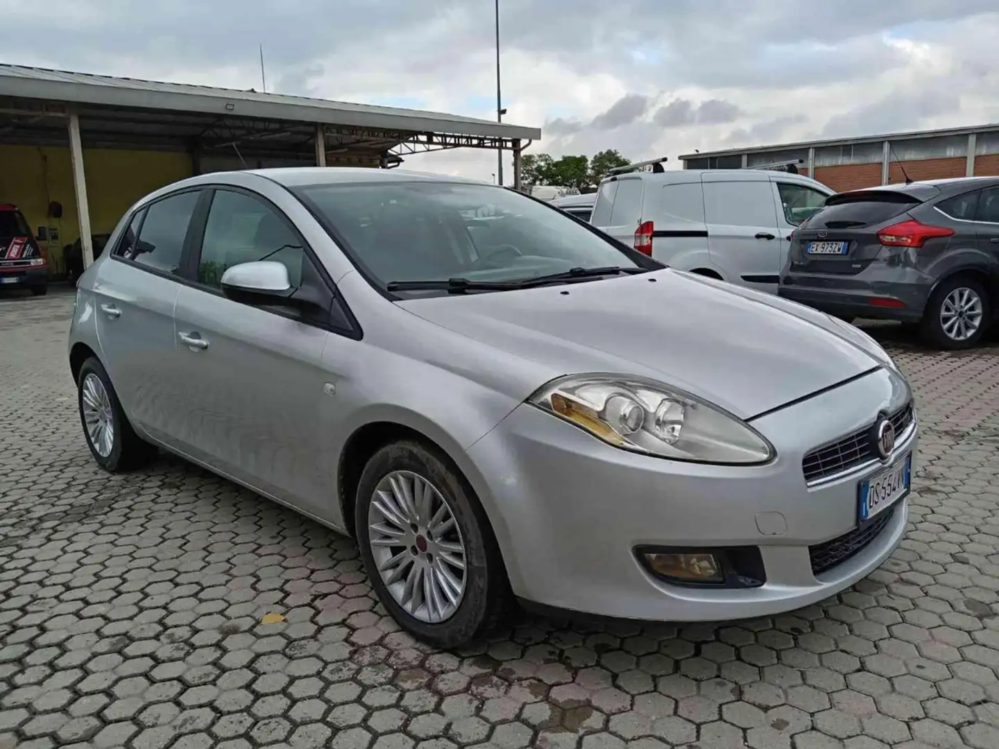 Fiat Bravo 1.6 MJT ANNO 30/08/2008 Grigio - 2