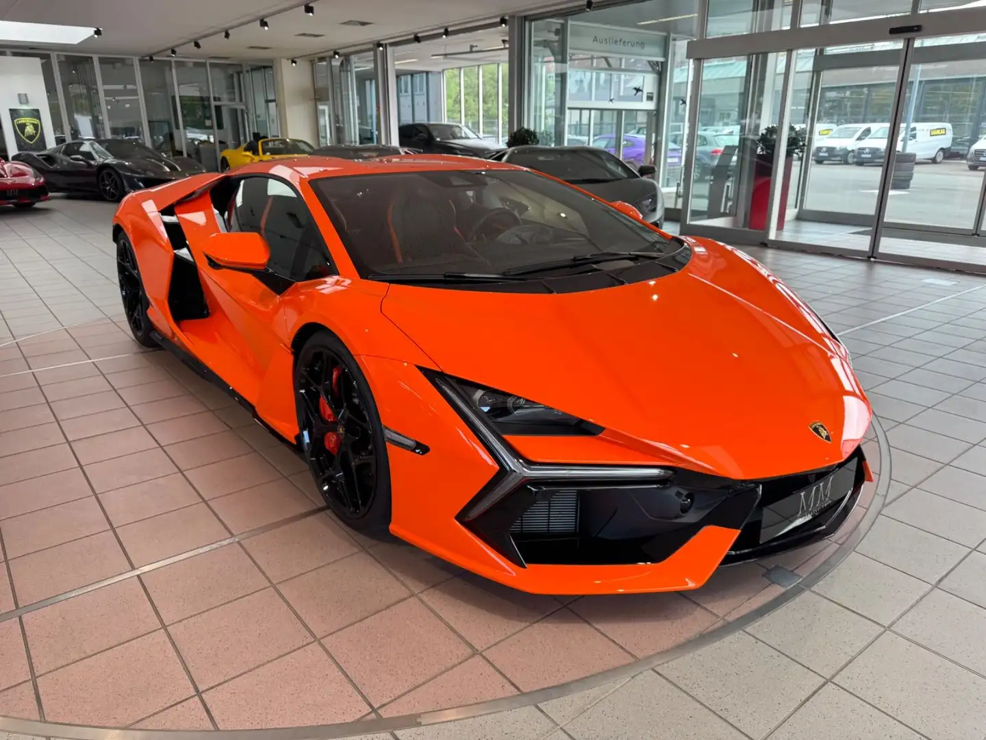 Lamborghini Revuelto Orange - 1