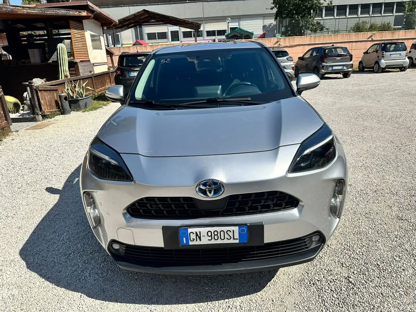 Toyota Yaris Cross 1.5 Hybrid 5p. E-CVT Trend AZIENDALE ITALIANA IVA Argento - 2