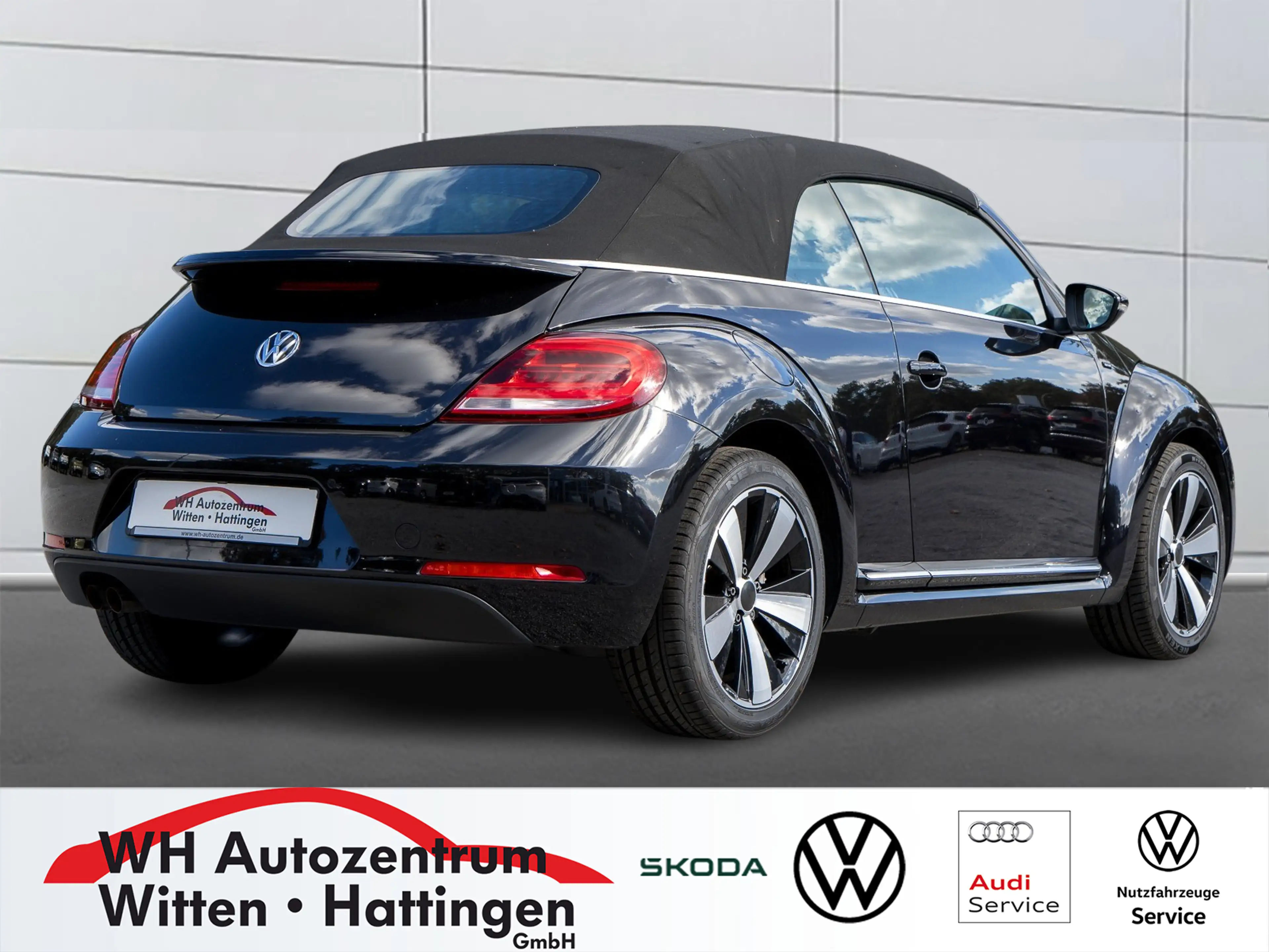Volkswagen Beetle Cabriolet 1.4 TSI ALLSTAR NAVI XENON REARVIEW 18LM — photo 11