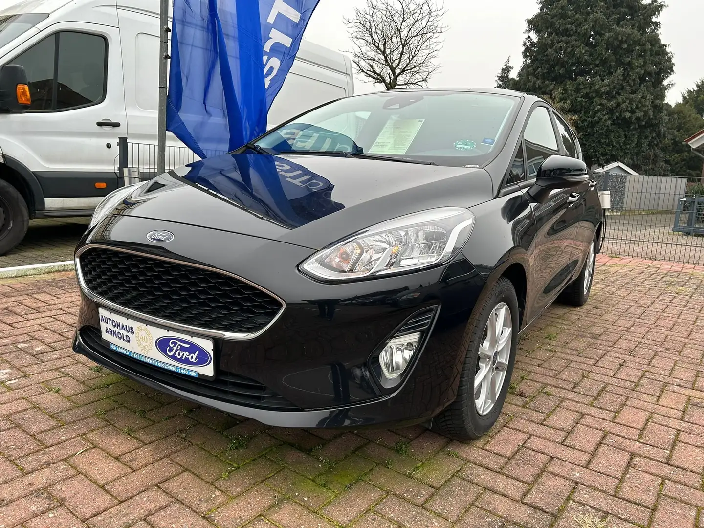 Ford Fiesta Cool Schwarz - 1