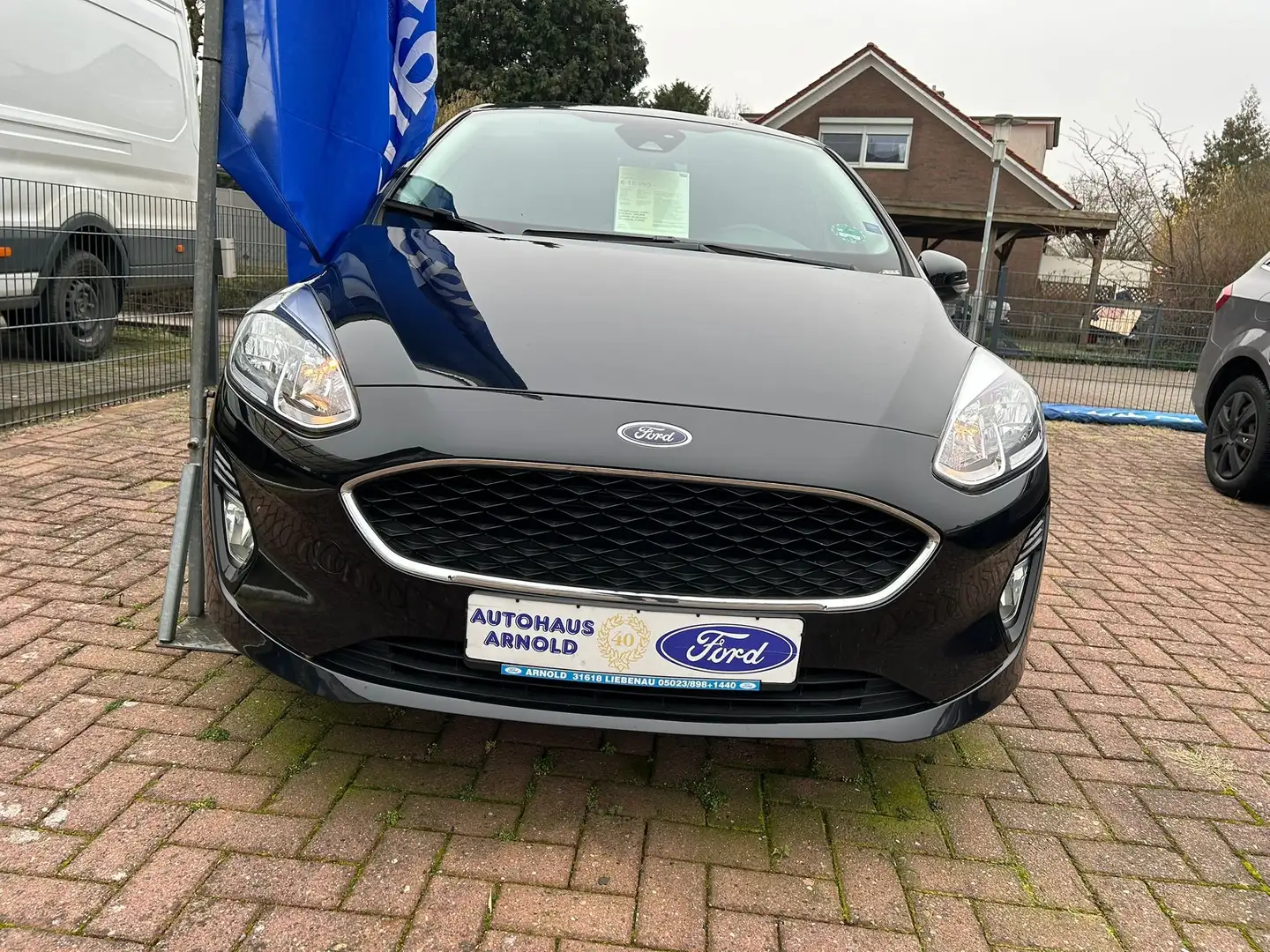 Ford Fiesta Cool Schwarz - 2