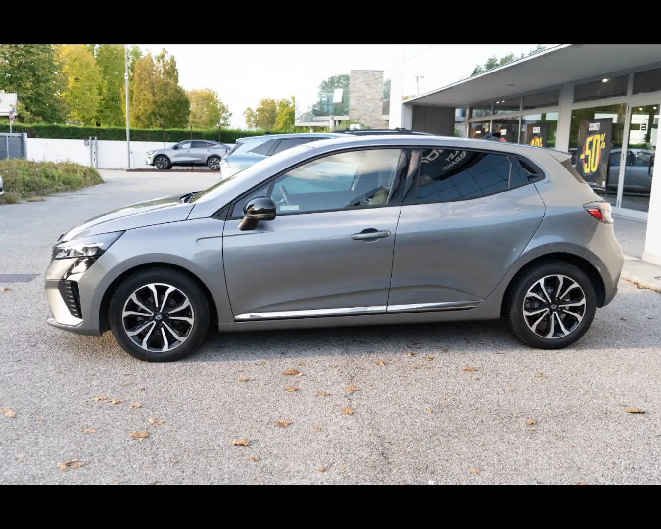 Renault Clio 5ª serie TCe 90 CV 5 porte Techno Grigio - 2