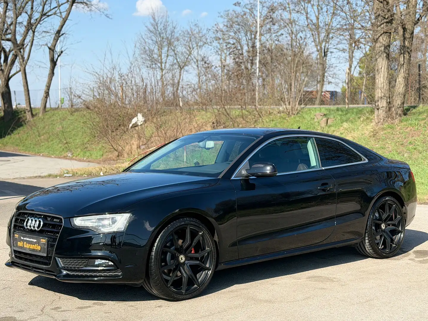 Audi A5 Coupé 2,0 TDI Serviceheft*Leder*Gewährleistung* - 2