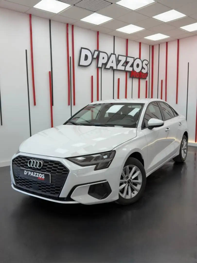 Audi A3 Sedán 30 TFSI Advanced S tronic Blanco - 1