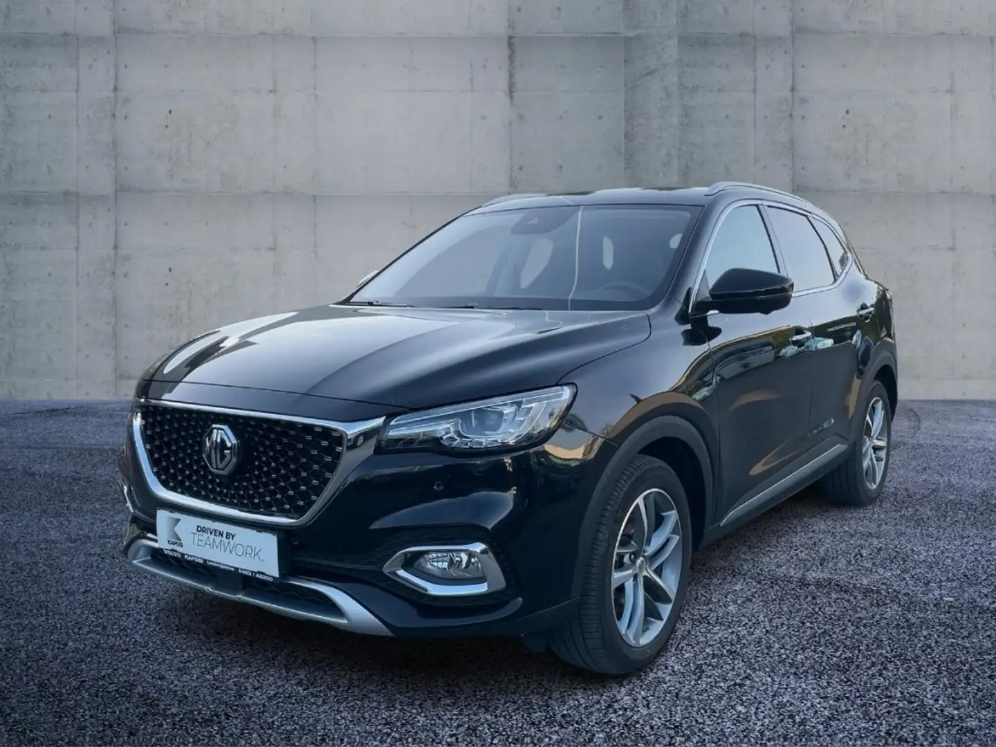 MG EHS Luxury 1,5l 162PS Aut. Schwarz - 1